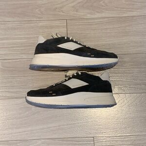 Fillings Pieces Jet Runners Mens 10 / 43